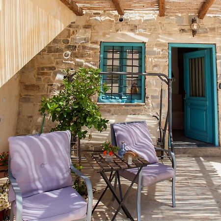 Villa Kritikies Kydonia à Pitsidia Extérieur photo